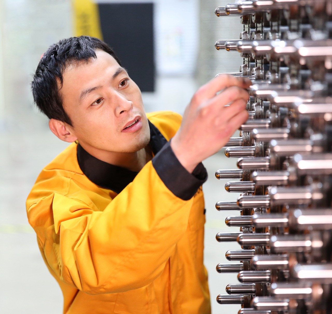 金沙js9线路中心(集团)有限公司官网