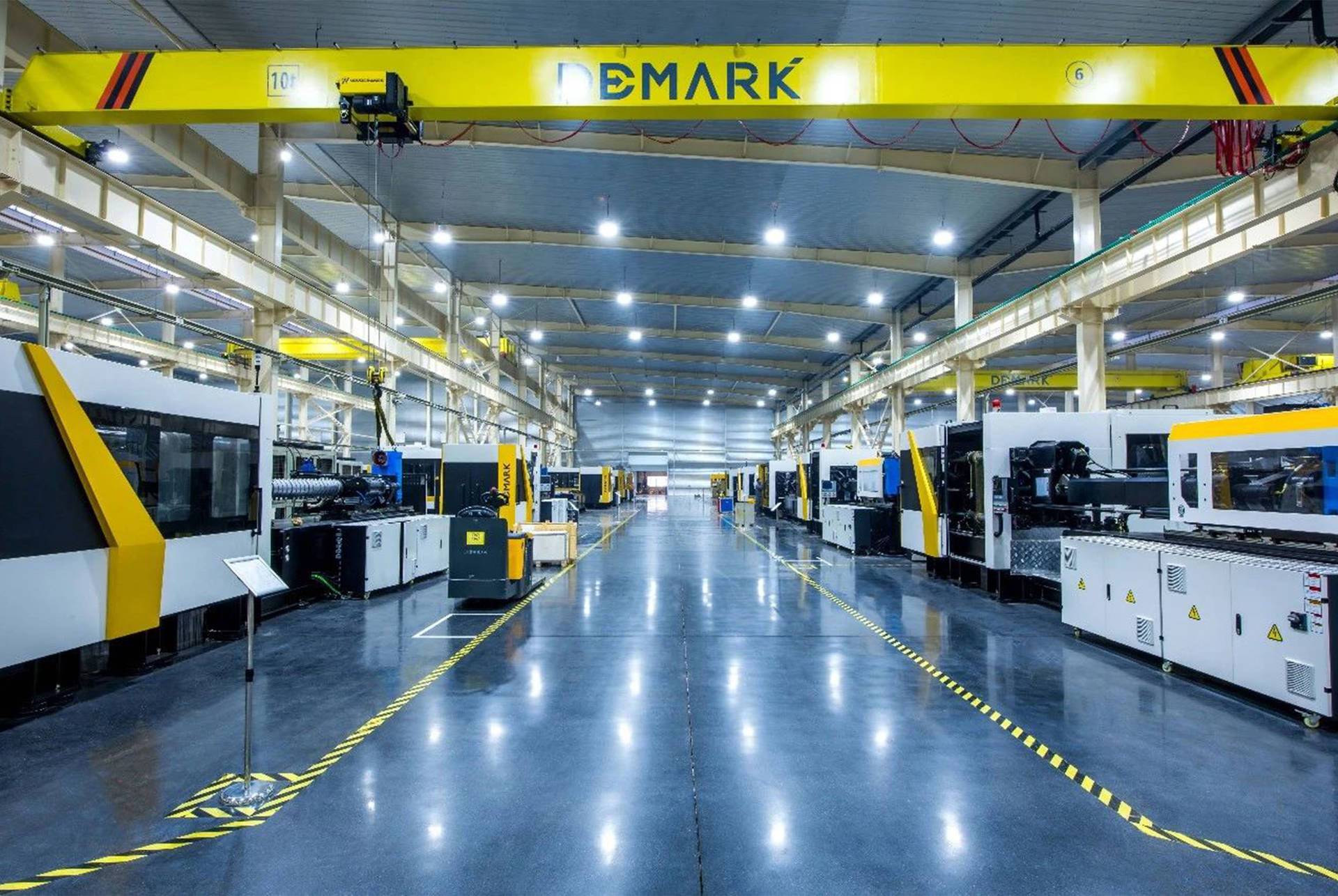 金沙js9线路中心智造与您相约Chinaplas 2018